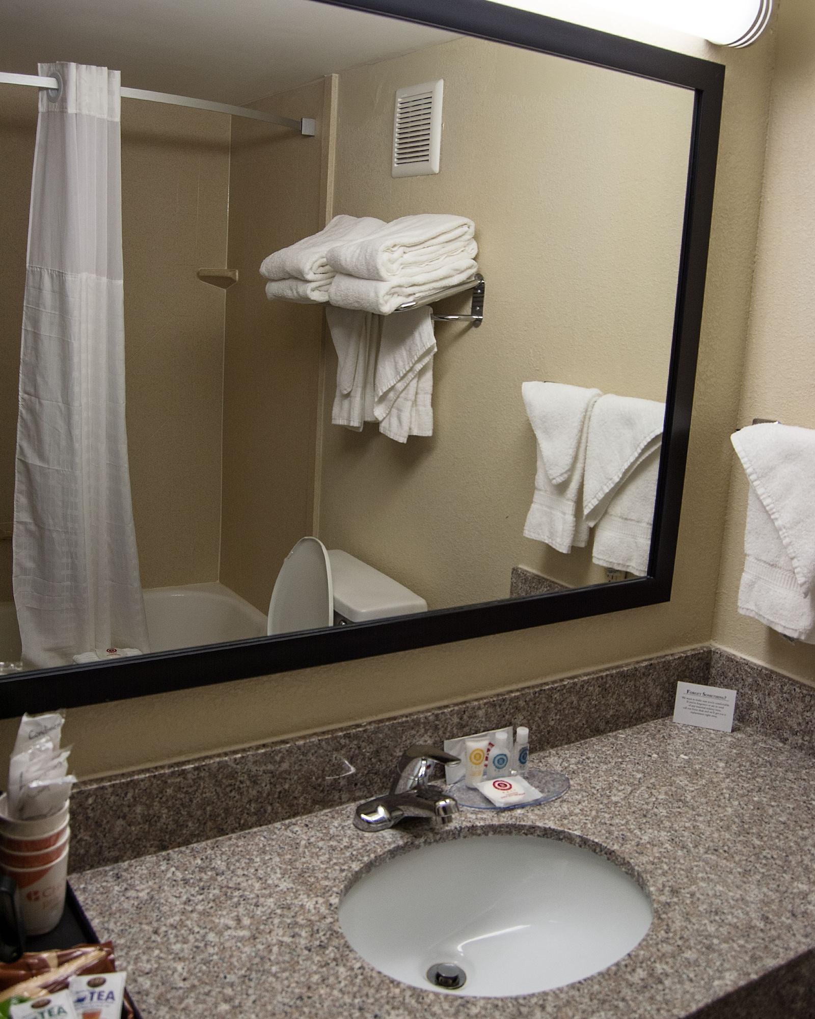 Comfort Inn & Suites Raphine - Lexington Near I-81 And I-64 Kültér fotó
