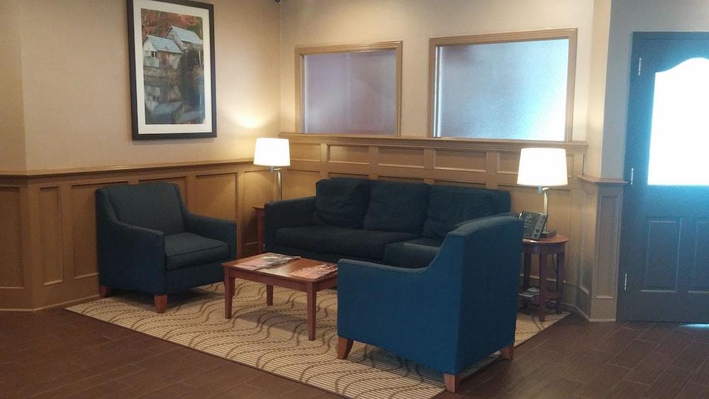 Comfort Inn & Suites Raphine - Lexington Near I-81 And I-64 Kültér fotó