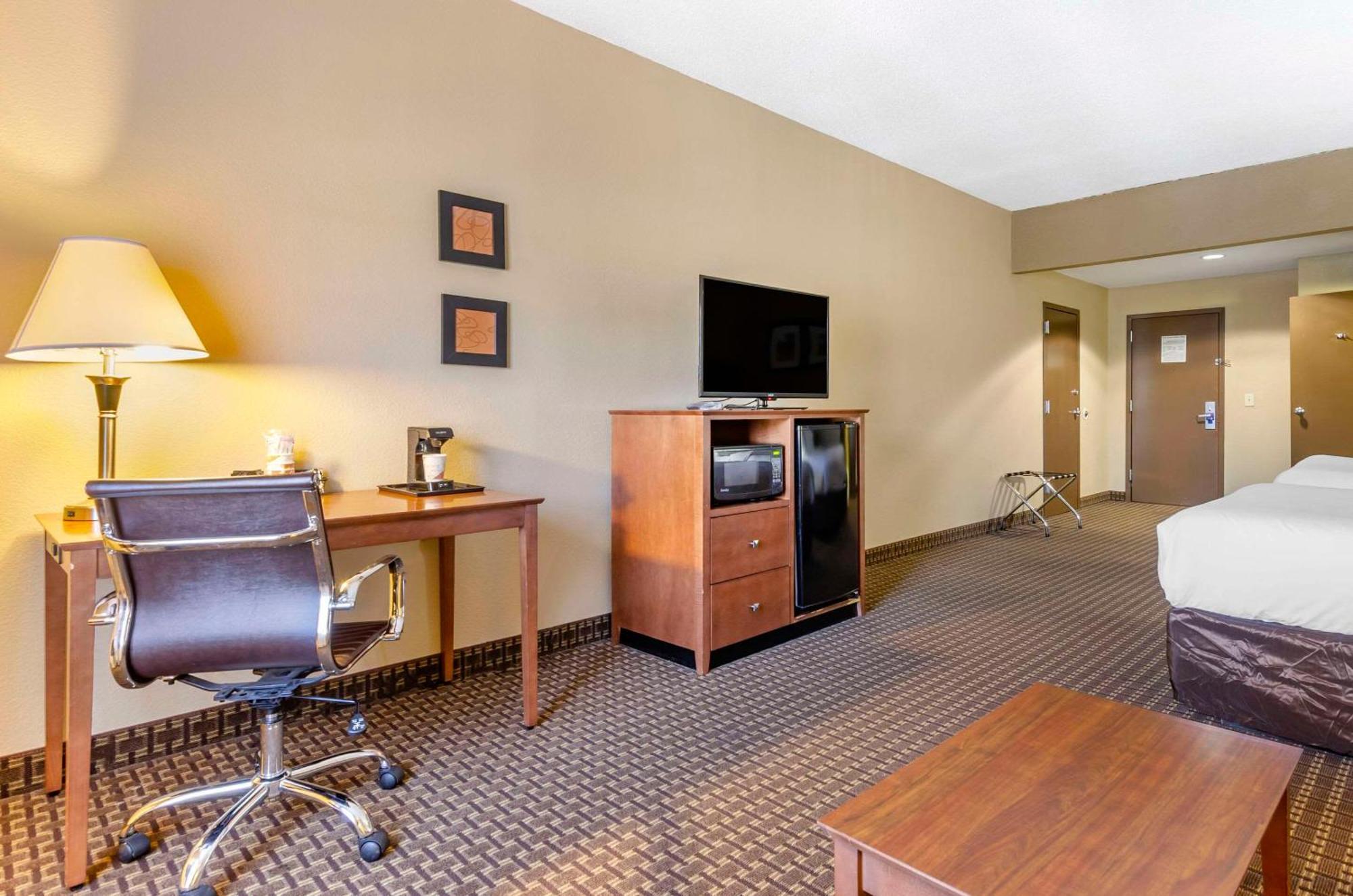 Comfort Inn & Suites Raphine - Lexington Near I-81 And I-64 Kültér fotó